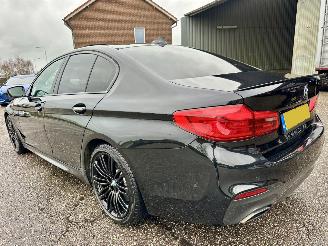 BMW 5-serie 540i 340pk aut + f1 High Exe M-Sport - schuifdak - hud - softclose - b&w - 360cam - stoelvent - stuurverw picture 7