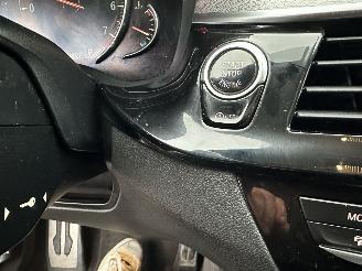 BMW 5-serie 540i 340pk aut + f1 High Exe M-Sport - schuifdak - hud - softclose - b&w - 360cam - stoelvent - stuurverw picture 49