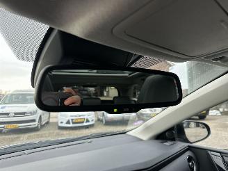 Toyota Auris Touring Sports 1.8 Hybrid 123pk aut pano - nap - navi - camera - keyless - front + park + line assist - pdc v+a picture 31