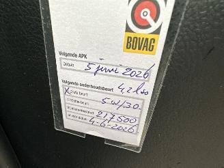 Toyota Auris Touring Sports 1.8 Hybrid 123pk aut pano - nap - navi - camera - keyless - front + park + line assist - pdc v+a picture 39