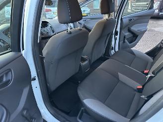 Ford Focus 1.0T Ecoboost 101pk Edition 5drs - 64dkm - airco - 51.360km distr.riem + waterpomp vernieuwd in 5/2025 picture 49