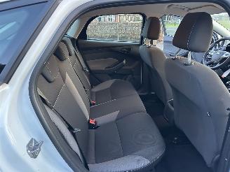 Ford Focus 1.0T Ecoboost 101pk Edition 5drs - 64dkm - airco - 51.360km distr.riem + waterpomp vernieuwd in 5/2025 picture 43