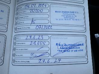 Ford Focus 1.0T Ecoboost 101pk Edition 5drs - 64dkm - airco - 51.360km distr.riem + waterpomp vernieuwd in 5/2025 picture 61