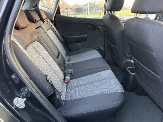 Kia Venga 1.4 CVVT 90pk X-Pect - 77dkm - airco - stoelverw - lichtsensor - pdc - esp - usb - aux - cv op afstandbed picture 49