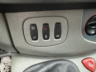 Opel Vivaro 2.0 CDTI 90pk 6-bak L1/H1 3pers - nap - airco - cruise - trekh - side + bullbar - imperiaal - schuif + klapdeuren picture 21