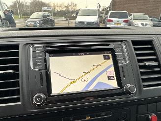 Volkswagen Transporter Kombi 2.0 TDI 150pk 7-traps dsg aut highline 9Pers - nap - navi - airco - cruise - pdc v+a - euro.6 picture 17