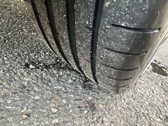 Lexus IS 300h 181pk aut Hybrid Sport Edition - nap - 1e eig - nav - camera - rood leer - stoelverw - keyless - facelift picture 78