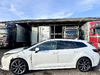 skadebil auto Toyota Corolla Touring sports hybrid 140 aut executive pano - virtual - jbl - hud - keyless entry + start - front + line + side assist 2024/2