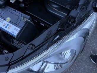 Hyundai I-10 Gereserveerd 1.1 i-Drive 69pk Cool 5drs - 62dkm nap - airco - elektr ramen - facelift - aux - usb - radio cd - rijdbaar picture 57