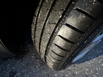 Hyundai I-10 Gereserveerd 1.1 i-Drive 69pk Cool 5drs - 62dkm nap - airco - elektr ramen - facelift - aux - usb - radio cd - rijdbaar picture 48