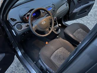 Hyundai I-10 Gereserveerd 1.1 i-Drive 69pk Cool 5drs - 62dkm nap - airco - elektr ramen - facelift - aux - usb - radio cd - rijdbaar picture 54