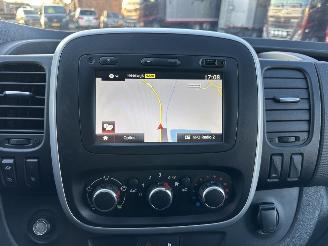 Renault Trafic 2.0 dCi 120pk 6-bak L2/H1 Comf euro.6 - 1e eig - nap - 2x schuifdeur - navi - airco - cruise - pdc - trekh picture 44