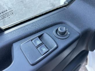 Renault Trafic 2.0 dCi 120pk 6-bak L2/H1 Comf euro.6 - 1e eig - nap - 2x schuifdeur - navi - airco - cruise - pdc - trekh picture 49