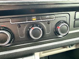 Volkswagen Transporter 2.0 TDI 150pk 6-bak euro.6 L2/H1 Highline 3Pers - nap - 1e eig - navi - airco - cruise - carplay - pdc - trekh picture 46
