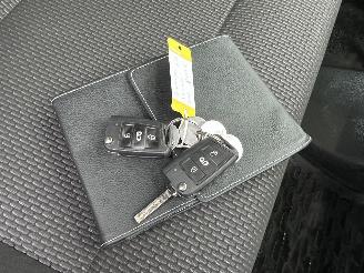 Volkswagen Transporter Gereserveerd 2.0 TDI 110pk L2/H1 Highline - nap - facelift - navi - airco - cruise - elektr pakket - trekh - pdc - CarPlay picture 25