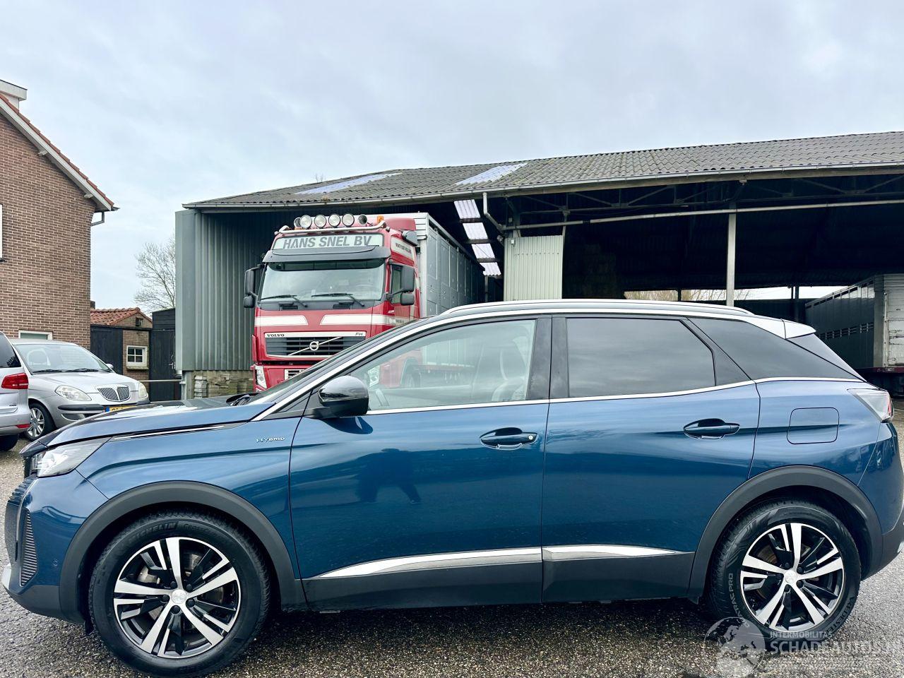 Peugeot 3008 1.6 Hybrid 225 aut + f1 GT-Line - nap - 1e eig - virtual - navi - camera - keyless - front + line + side assist