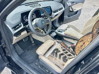 BMW iX2 eDrive20 67kWh 204pk aut M-Sport - nap - pano - 1e eig - 20 inch - harman/kardon - widescreen picture 22