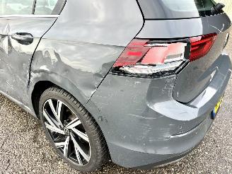 Volkswagen Golf 1.5 eTSI 162pk aut + f1 Style - nap - pano - virtual - massage - front + line + side + park assist - virtual picture 11