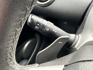 Toyota Aygo 1.0 VVT-i 68pk aut + f1 Aspiration - nap - airco - facelift - led - bleutooth - elektr ramen - slechts 75dkm picture 41