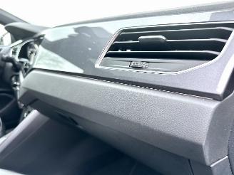 Volkswagen Polo 1.0 TSI 95pk aut + f1 Highline - nap - pano - sfeerverl - virtual - acc - front assist - carplay - pdc v+a picture 52