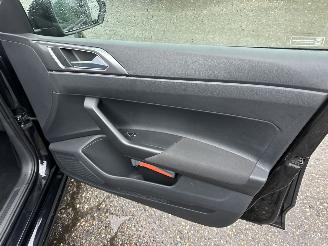 Volkswagen Polo 1.0 TSI 95pk aut + f1 Highline - nap - pano - sfeerverl - virtual - acc - front assist - carplay - pdc v+a picture 51