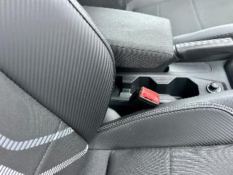 Volkswagen Polo 1.0 TSI 95pk aut + f1 Highline - nap - pano - sfeerverl - virtual - acc - front assist - carplay - pdc v+a picture 15