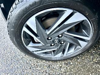 Hyundai Bayon 1.0 T-GDI automaat Comf Smart Hybrid - nap - virtual - line assist - nav - camera - pdc - bleutooth tel lader picture 73