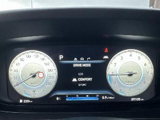 Hyundai Bayon 1.0 T-GDI automaat Comf Smart Hybrid - nap - virtual - line assist - nav - camera - pdc - bleutooth tel lader picture 18