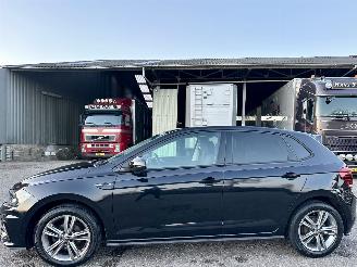 krockskadad bil auto Volkswagen Polo 1.0 TSI 2021/1