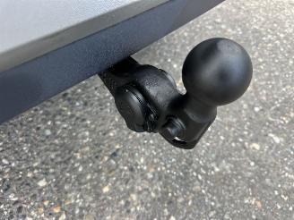 Volkswagen ID.4 77kWh 204pk aut First Edition - nap - 20 inch - navi - keyless - sfeerverl - cam - front + line assist - trekh picture 8