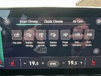 Volkswagen ID.4 77kWh 204pk aut First Edition - nap - 20 inch - navi - keyless - sfeerverl - cam - front + line assist - trekh picture 37