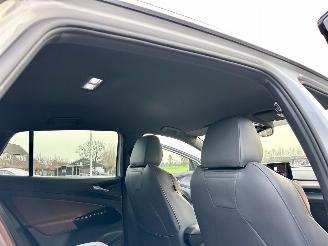 Volkswagen ID.4 77kWh 204pk aut First Edition - nap - 20 inch - navi - keyless - sfeerverl - cam - front + line assist - trekh picture 23