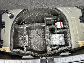 Toyota Yaris 1.5 Hybrid 115 automaat First Edition - nap - facelift - navi - camera - keyless - front + line assist - rijdbaar picture 64