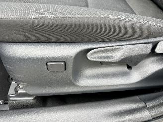 Toyota Yaris 1.5 Hybrid 115 automaat First Edition - nap - facelift - navi - camera - keyless - front + line assist - rijdbaar picture 46