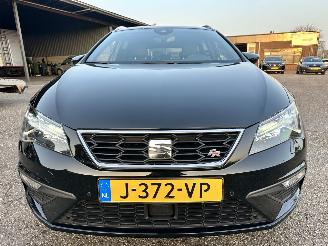 Seat Leon ST 1.5 TSI 150pk 7-traps aut + f1 FR - nap - nav - cam - keyless - sfeerverl - virtual - front + line assist picture 3