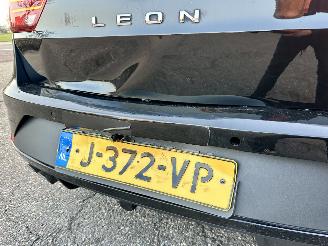 Seat Leon ST 1.5 TSI 150pk 7-traps aut + f1 FR - nap - nav - cam - keyless - sfeerverl - virtual - front + line assist picture 91