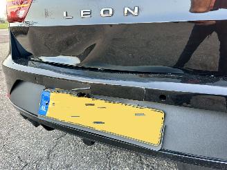 Seat Leon ST 1.5 TSI 150pk 7-traps aut + f1 FR - nap - nav - cam - keyless - sfeerverl - virtual - front + line assist picture 91