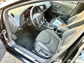 Seat Leon ST 1.5 TSI 150pk 7-traps aut + f1 FR - nap - nav - cam - keyless - sfeerverl - virtual - front + line assist picture 22