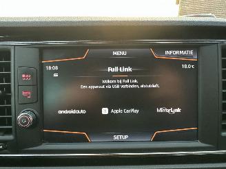 Seat Leon ST 1.5 TSI 150pk 7-traps aut + f1 FR - nap - nav - cam - keyless - sfeerverl - virtual - front + line assist picture 32