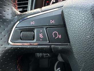 Seat Leon ST 1.5 TSI 150pk 7-traps aut + f1 FR - nap - nav - cam - keyless - sfeerverl - virtual - front + line assist picture 45