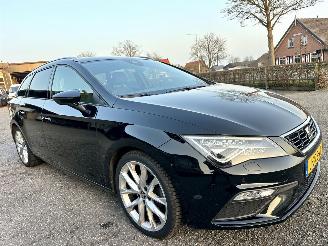 Seat Leon ST 1.5 TSI 150pk 7-traps aut + f1 FR - nap - nav - cam - keyless - sfeerverl - virtual - front + line assist picture 4