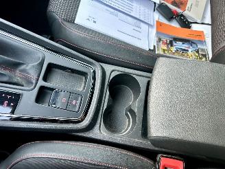 Seat Leon ST 1.5 TSI 150pk 7-traps aut + f1 FR - nap - nav - cam - keyless - sfeerverl - virtual - front + line assist picture 33