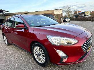 Ford Focus 1.0T EcoBoost 125pk 6-bak Titanium Bus - nap - keyless - front + line assist - trekh - pdc v+a - navi - CarPlay picture 4