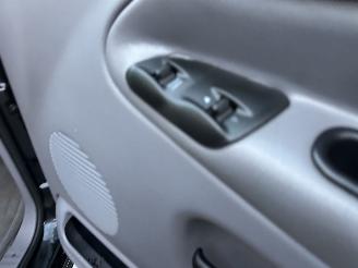 Dodge Ram 1500 V8 Magnum 4x4 lpg automaat - nap - uitlaat klepsysteem - airco - cruise - leer - 4x goede banden - dvd - trekh picture 48