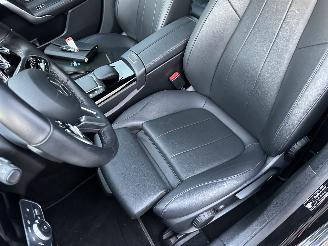 Mercedes A-klasse 180 136pk aut Bus.Sol. Luxury - nap - widescreen - leer - sfeerverl - front + line assist - camera - navi picture 59