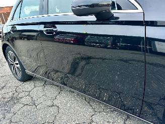 Mercedes A-klasse 180 136pk aut Bus.Sol. Luxury - nap - widescreen - leer - sfeerverl - front + line assist - camera - navi picture 95