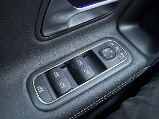 Mercedes A-klasse 180 136pk aut Bus.Sol. Luxury - nap - widescreen - leer - sfeerverl - front + line assist - camera - navi picture 47