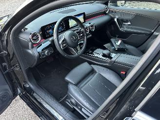 Mercedes A-klasse 180 136pk aut Bus.Sol. Luxury - nap - widescreen - leer - sfeerverl - front + line assist - camera - navi picture 17