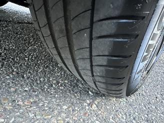 BMW 5-serie 530i 252pk aut + f1 High Exe Sportline sedan - head up - navi - camera - keyless - front + line + side assist picture 86