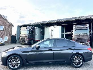 Avarii autoturisme BMW 5-serie 530i 252pk aut + f1 High Exe sedan 2018/2